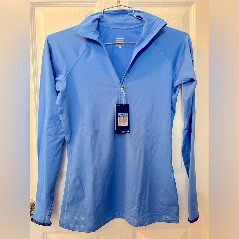 NWT Nike Pro Blue 3 Quarter Zip Women’s Medium Long Sleeve Shirt